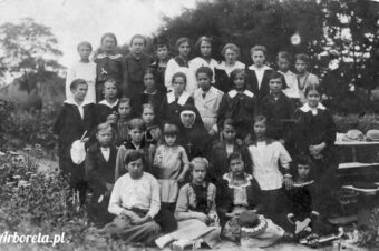 1918, 28 czerwca, Sokal, Walentyna Dubrawska w szkole Sióstr Felicjanek
